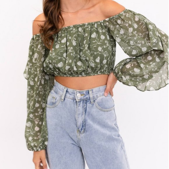 The Wild Clover Tops - ❌SOLD OUT❌ GARDEN OF EDEN FLORAL CROP TOP